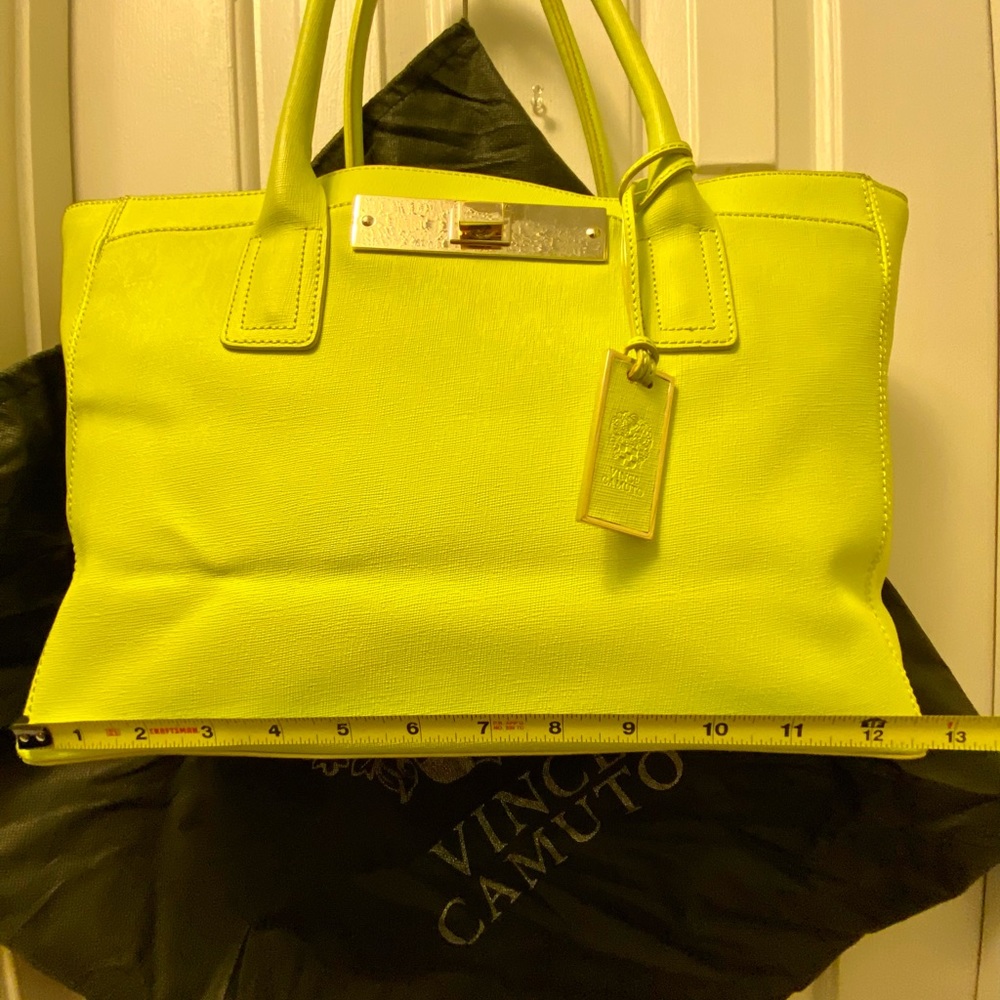 ENC Vince Camuto geniune leather Alex Tote Bag - Picture 4 of 15